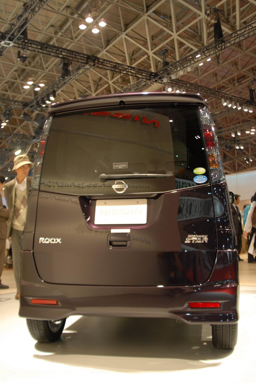  Nissan Roox 2010 года  (фото 16 из 23)